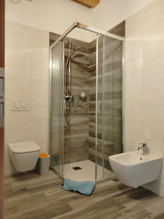 Nave San Rocco Agritur Lavanda מראה חיצוני תמונה
