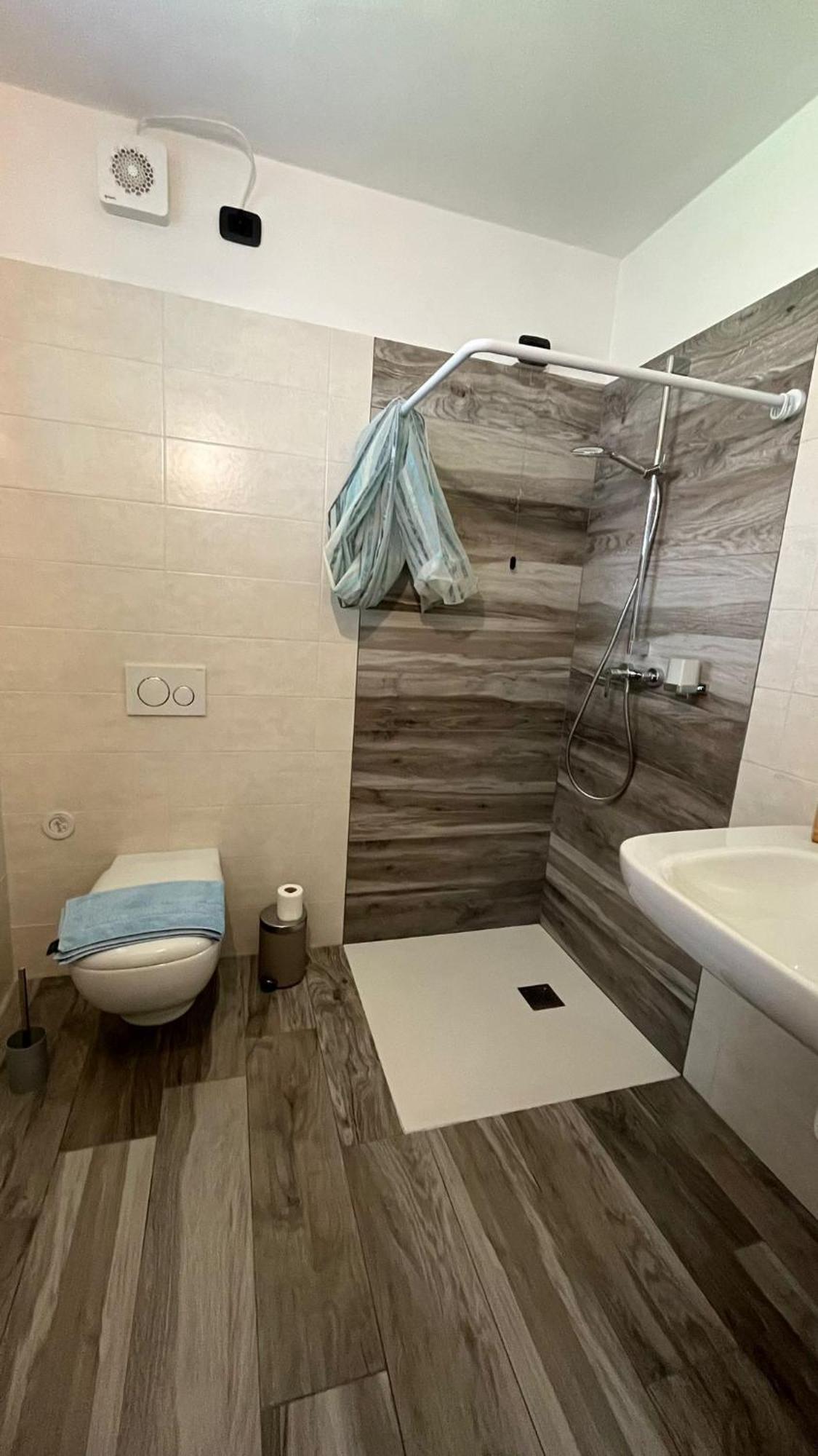 Nave San Rocco Agritur Lavanda מראה חיצוני תמונה