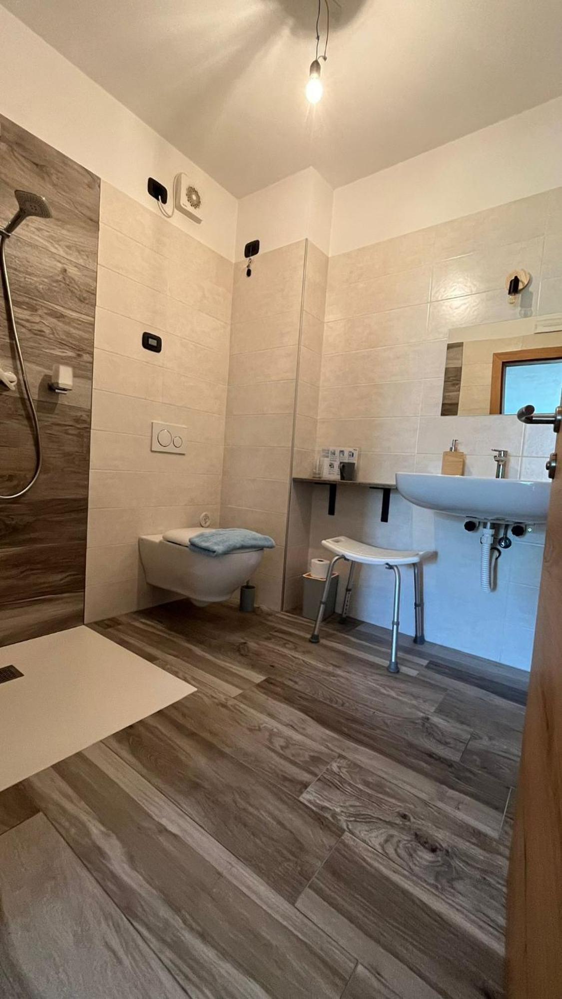Nave San Rocco Agritur Lavanda מראה חיצוני תמונה